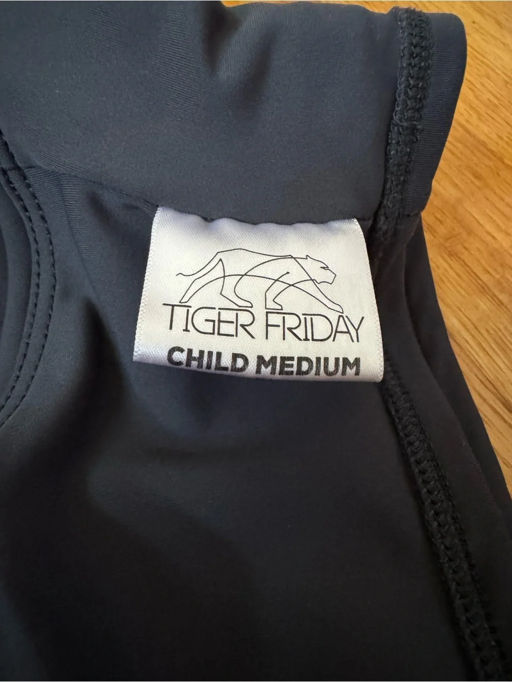 Tiger Friday Black Crop